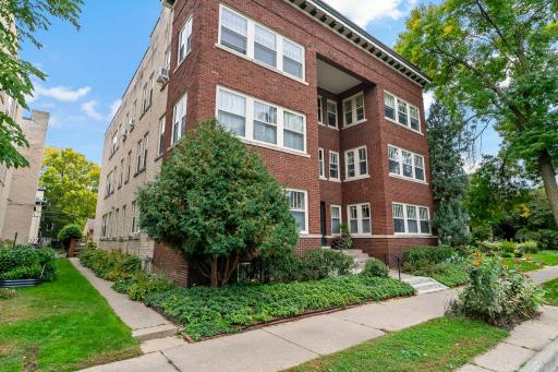 2407 Girard Avenue S, 6, Minneapolis, MN 55405