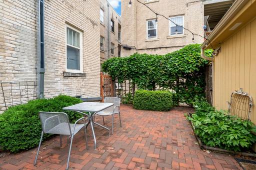 2407 Girard Avenue S, 6, Minneapolis, MN 55405