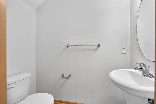 4600 Blaine Avenue, 2202, Inver Grove Heights, MN 55076