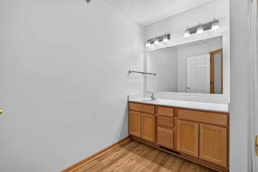 4600 Blaine Avenue, 2202, Inver Grove Heights, MN 55076