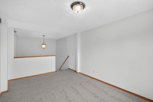 4600 Blaine Avenue, 2202, Inver Grove Heights, MN 55076