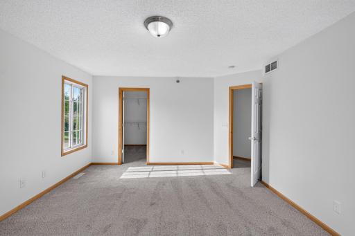 4600 Blaine Avenue, 2202, Inver Grove Heights, MN 55076