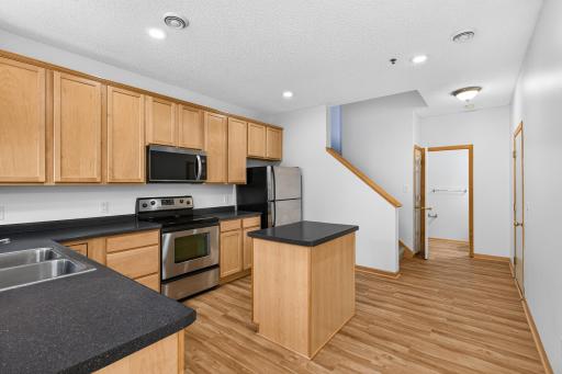4600 Blaine Avenue, 2202, Inver Grove Heights, MN 55076