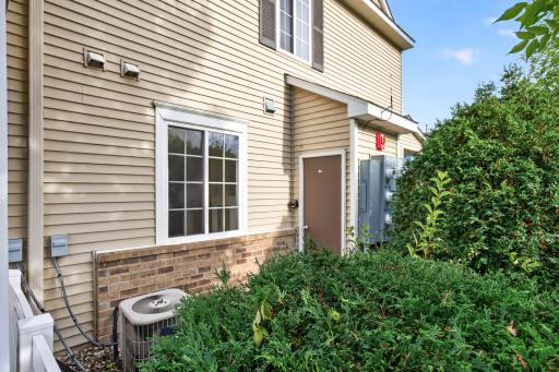 4600 Blaine Avenue, 2202, Inver Grove Heights, MN 55076