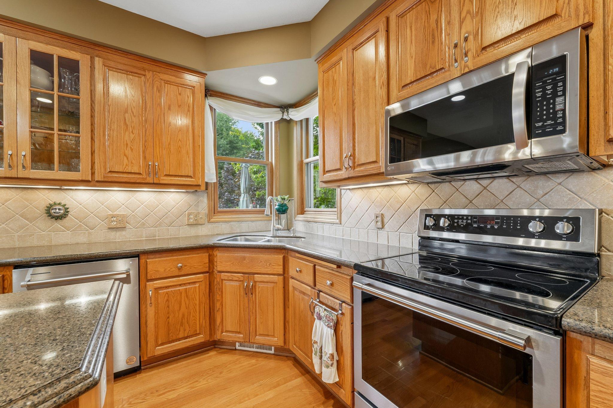 32-web-or-mls-Orchid Ln-S1809-032.jpg