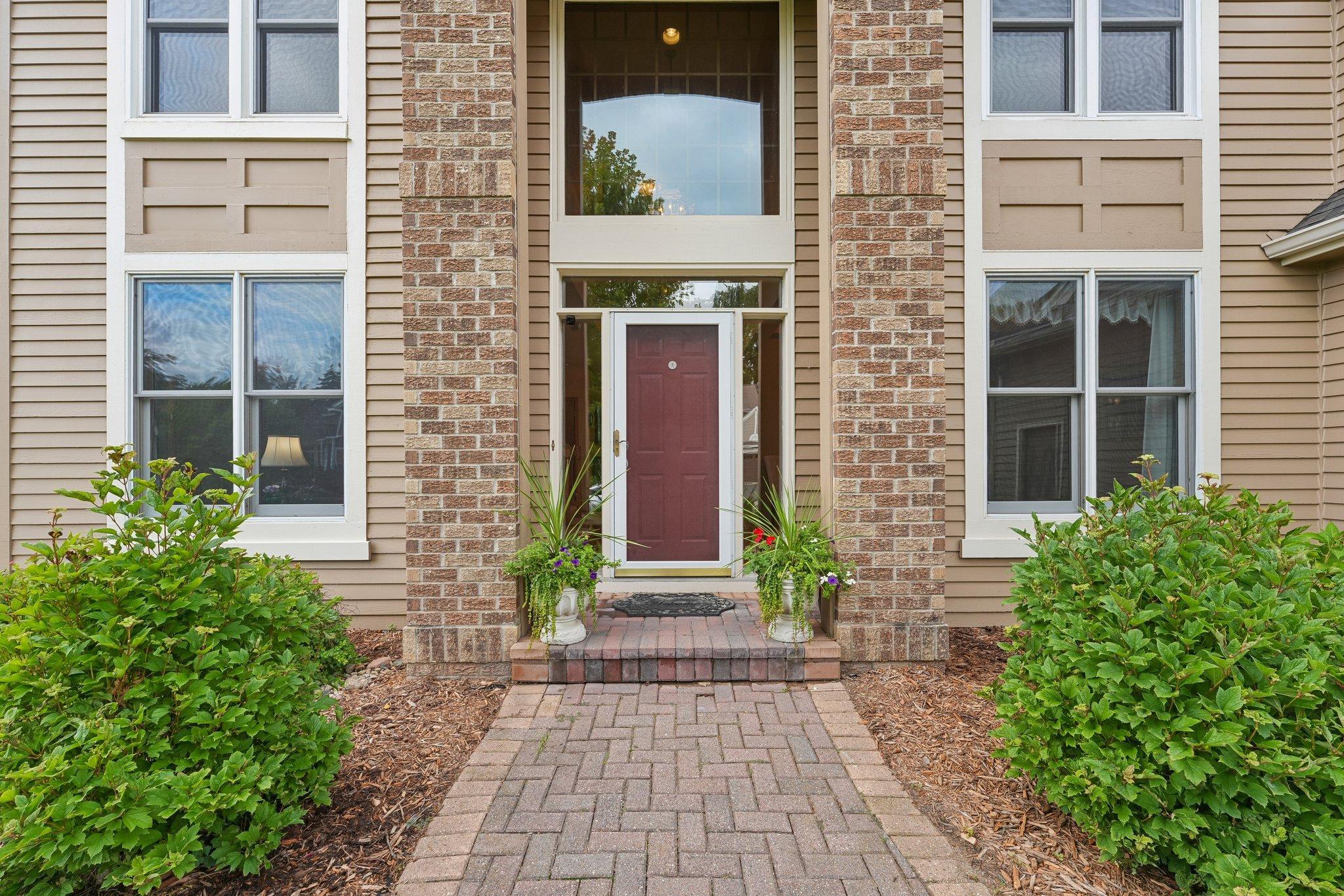6-web-or-mls-Orchid Ln-S1809-006.jpg
