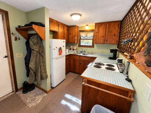41748 Teal RD, Bigfork, MN 56628