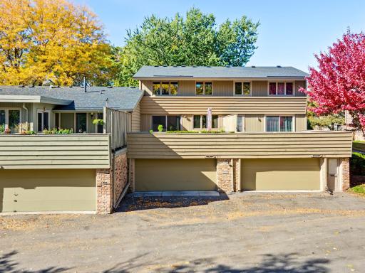 214 Windsor Court, New Brighton, MN 55112
