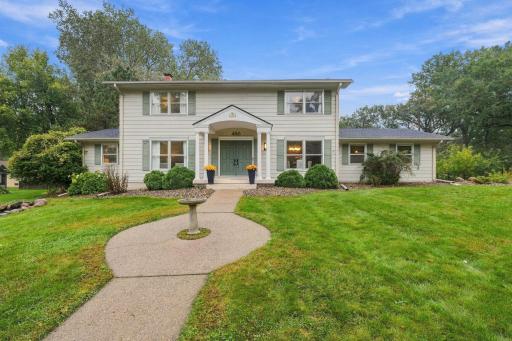 2-web-or-mls-486_Rimrock_Dr_Apple_Valley_MN_55124_027.jpg