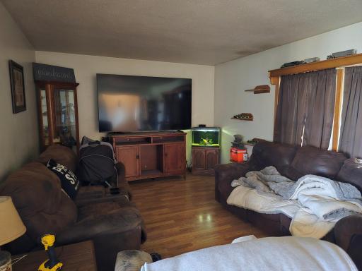 216 N Front Street, Okabena, MN 56161