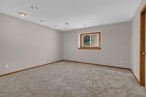 7337 122nd Avenue N, Champlin, MN 55316