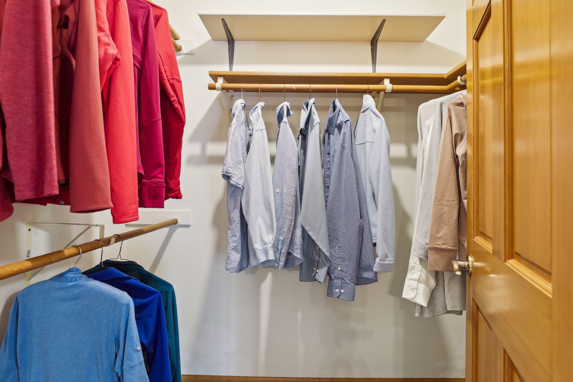 Walk-in closet