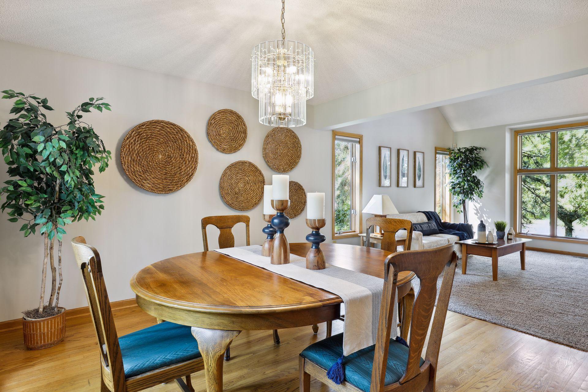 Separate dining room