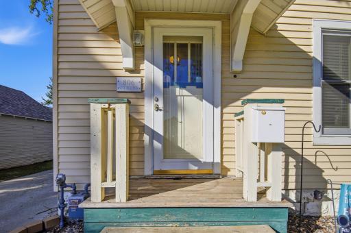 806 6th Avenue NW, Austin, MN 55912