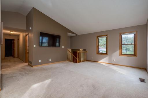 50 Canterbury Court, Mankato, MN 56001