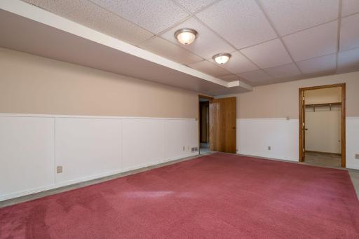50 Canterbury Court, Mankato, MN 56001