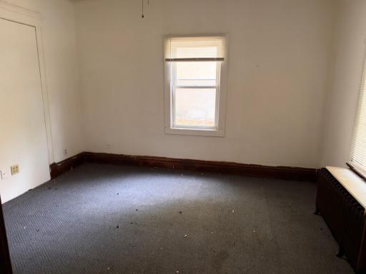 894 5th Street E, Saint Paul, MN 55106
