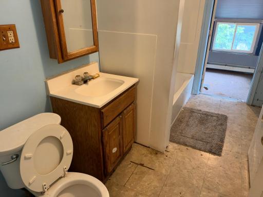 894 5th Street E, Saint Paul, MN 55106
