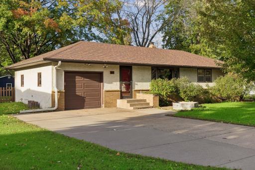 21 70th Way NE, Fridley, MN 55432