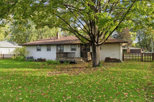 21 70th Way NE, Fridley, MN 55432