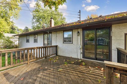 21 70th Way NE, Fridley, MN 55432