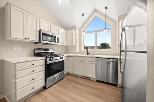 820 S Maple Street, Belle Plaine, MN 56011