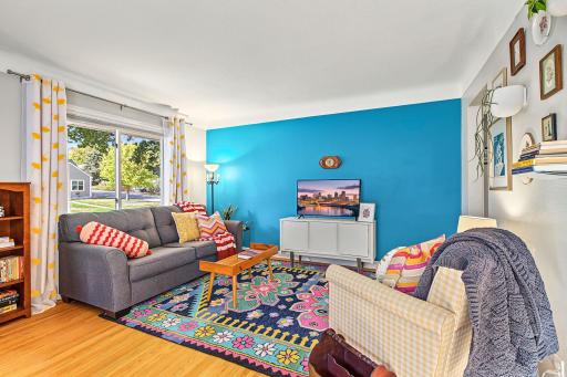1246 Smith Avenue S, Saint Paul, MN 55118
