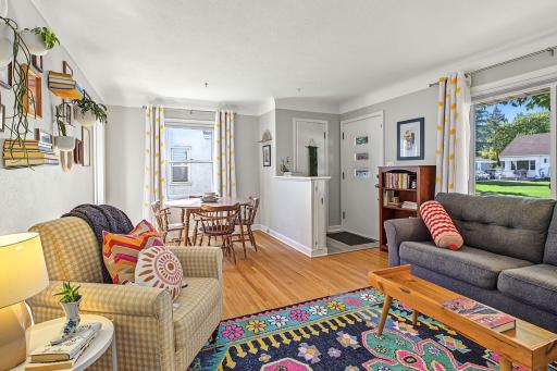 1246 Smith Avenue S, Saint Paul, MN 55118