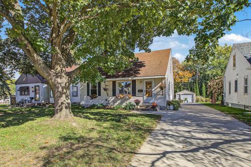 1246 Smith Avenue S, Saint Paul, MN 55118