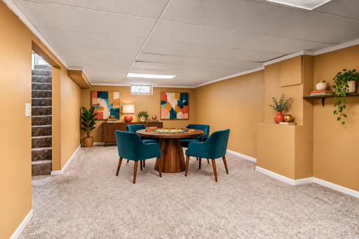 1246 Smith Avenue S, Saint Paul, MN 55118