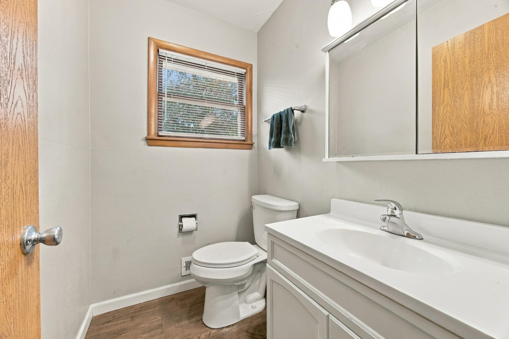 main half bath