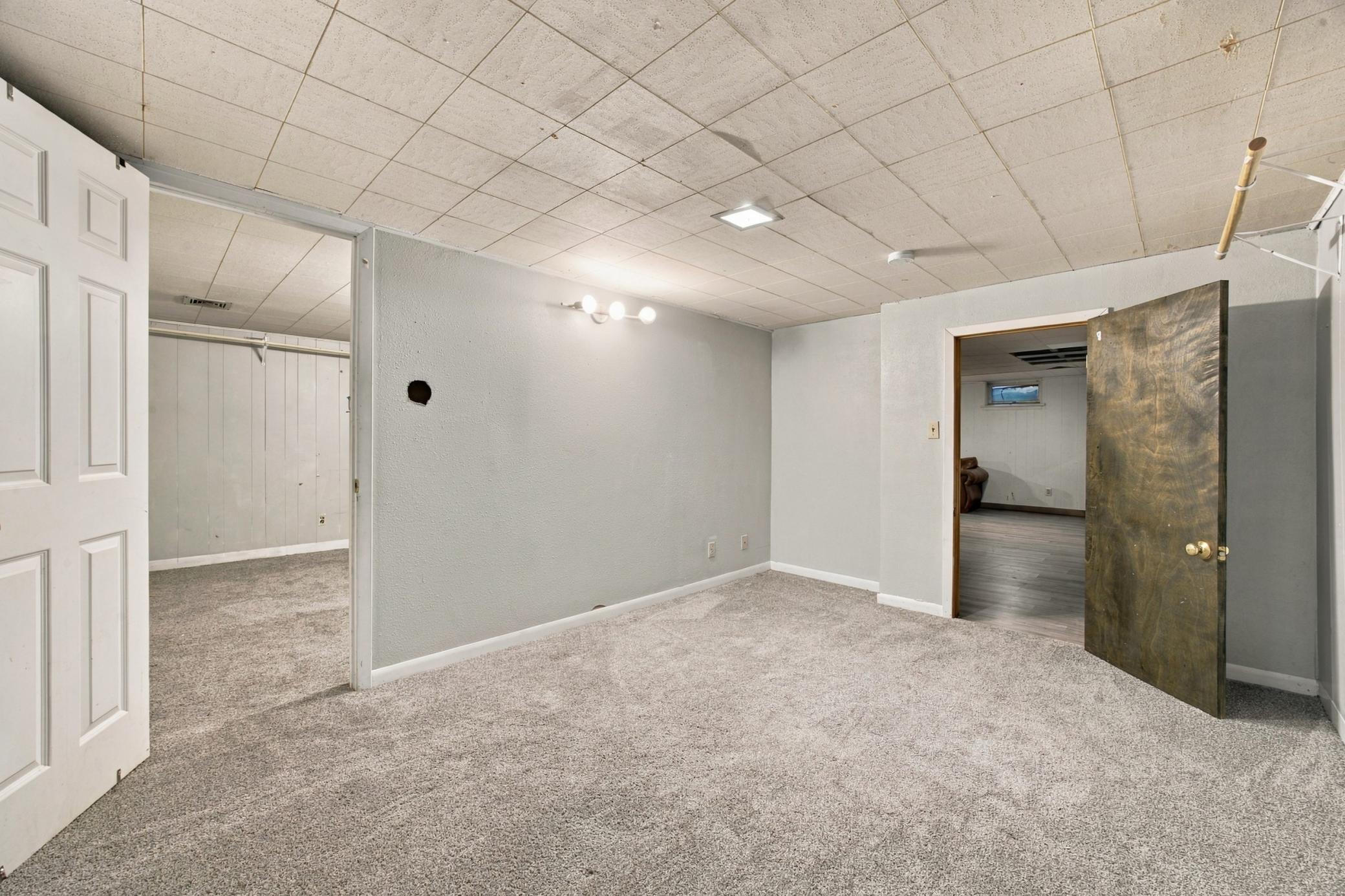 lower flex room/office (no egress)
