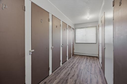 45 Common - 5284 Greenfield Ave MLS-33.jpg