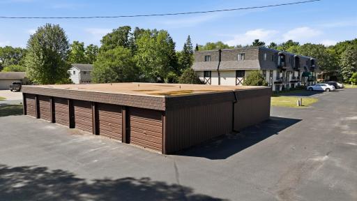 53 Garage - 5284 Greenfield Ave MLS-14.jpg