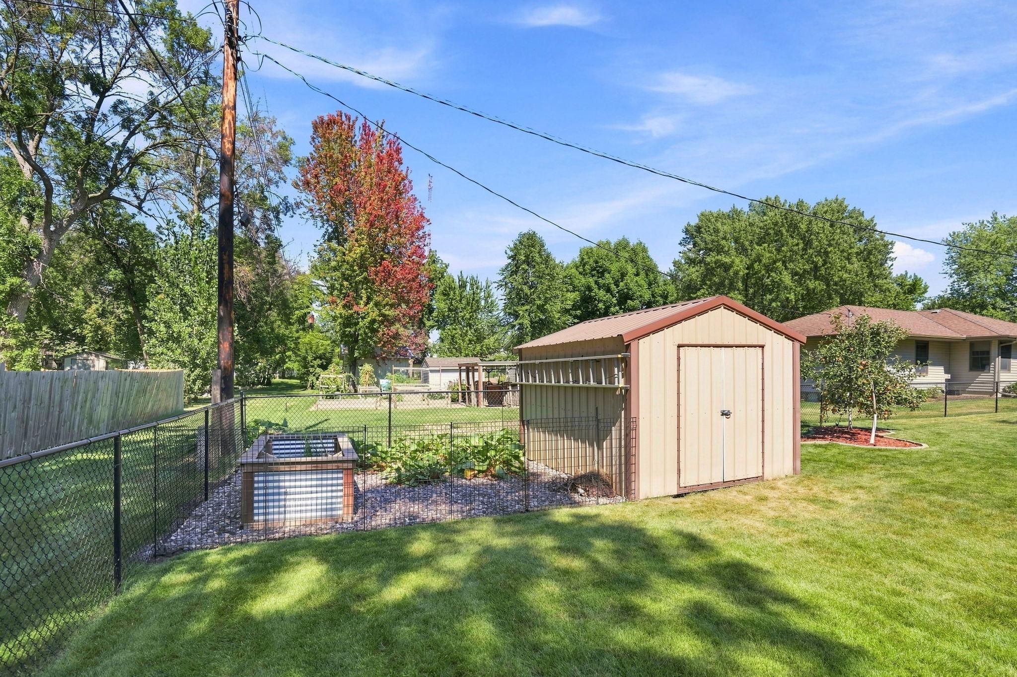 9- Reid- Shed and Garden.jpg