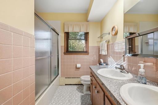 314 Maple Avenue S, Maple Lake, MN 55358