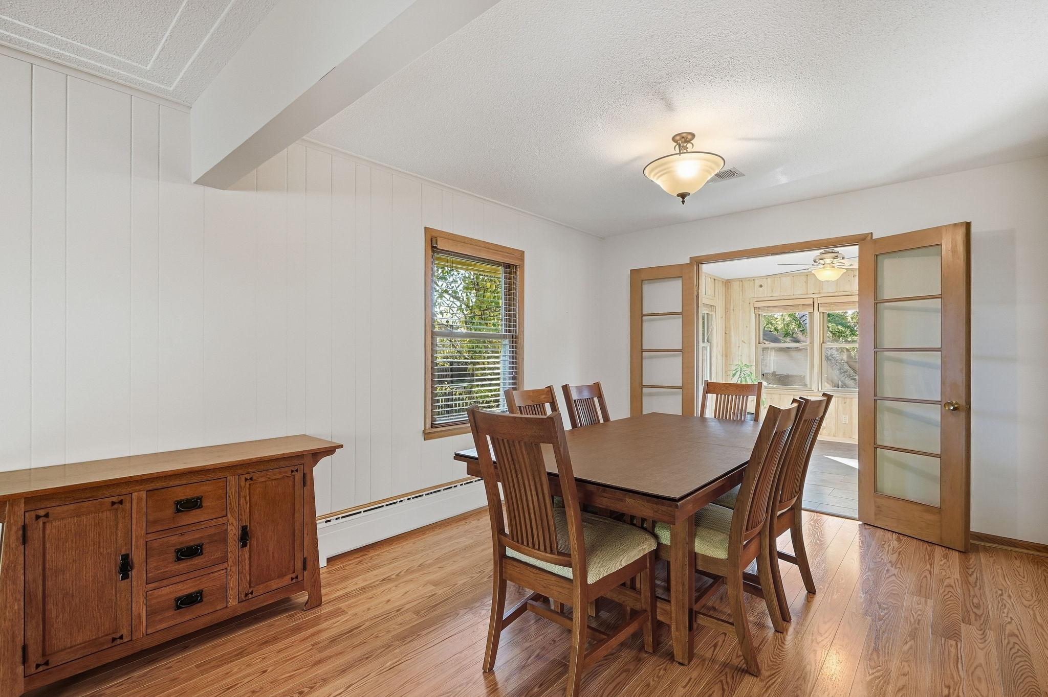 10- Dining Room.jpg