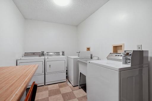 44 Mech - 4621 University Ave NE MLS-34.jpg