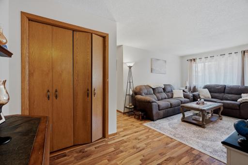 35 #302 - 4621 University Ave NE MLS-76.jpg