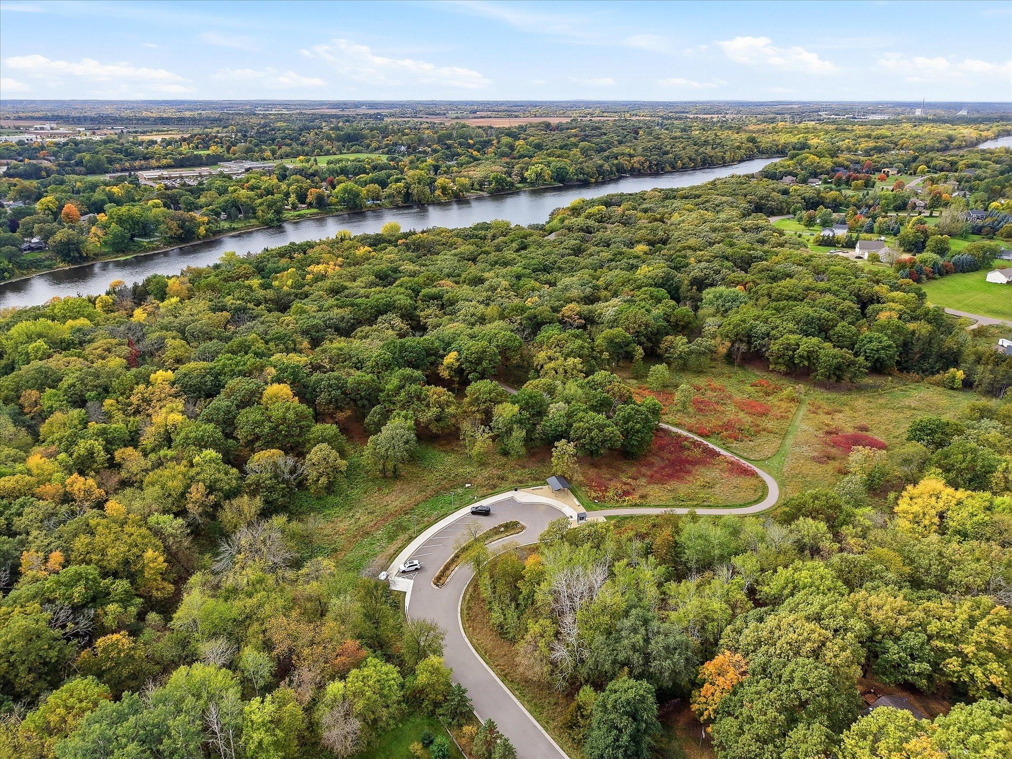 Bridgeview Park Reserve’s main entrance is just down the road, providing convenient access to approximately one mile of scenic trails and the Mississippi River’s Wild and Scenic Corridor.