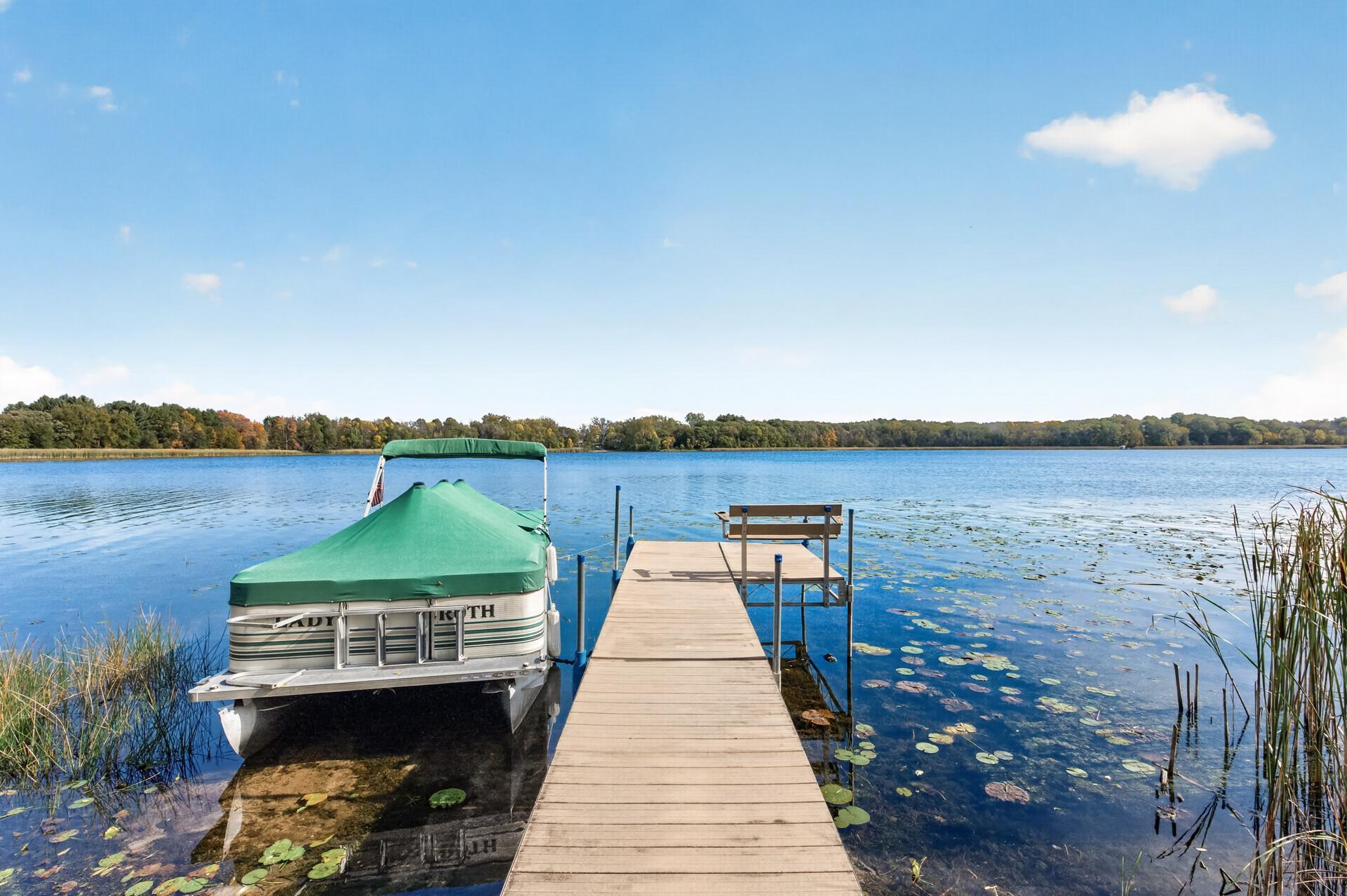 49_28319_Lakeside49_mls.jpg