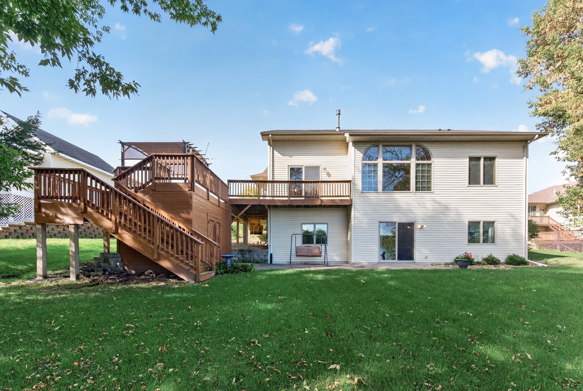 44_28319_Lakeside44_mls.jpg