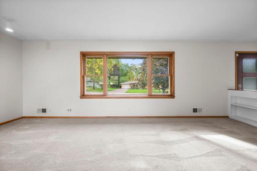 13404 Windyhill Road, Minnetonka, MN 55305