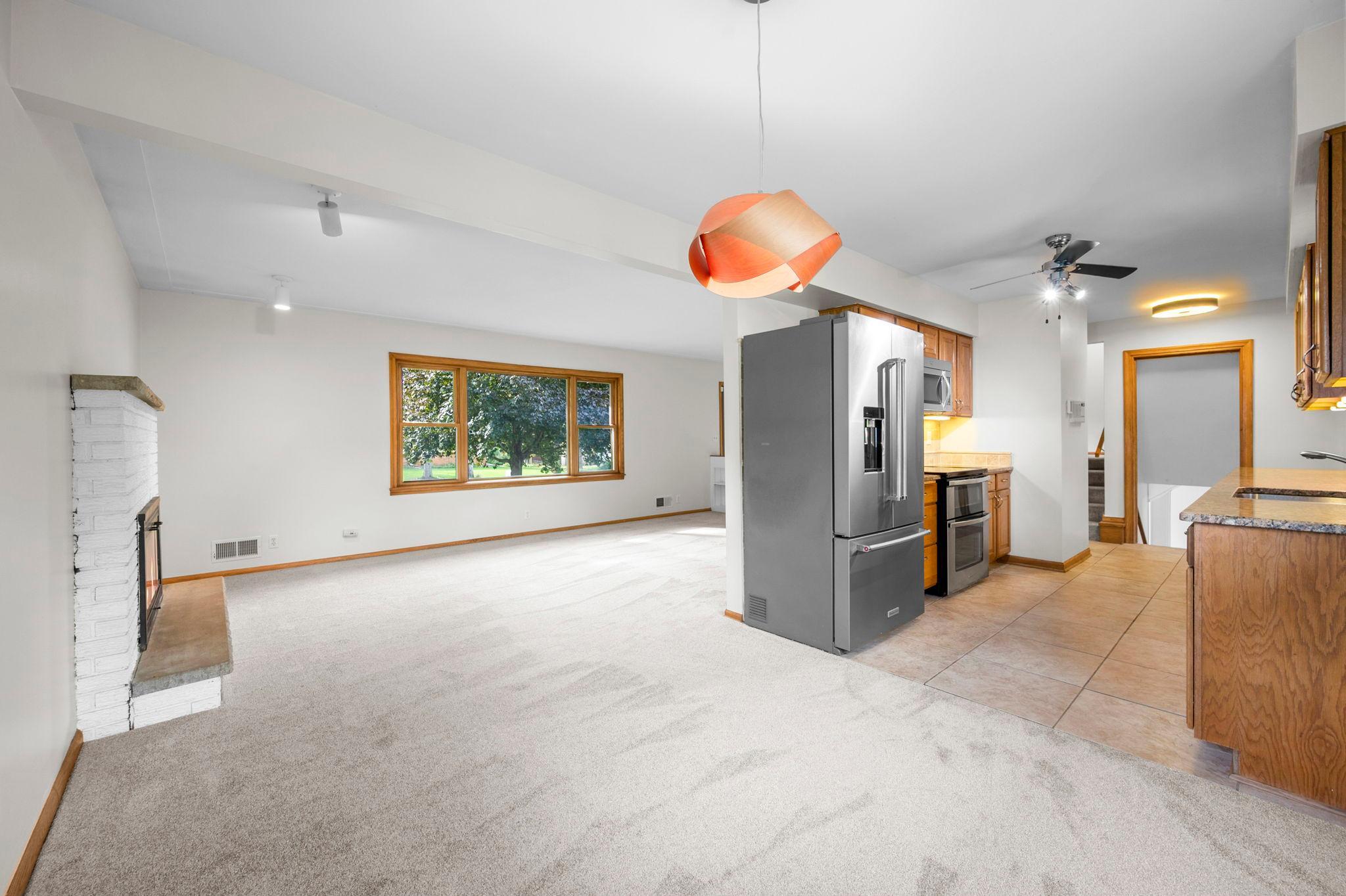30-web-or-mls-13404 Windyhill Rd-60.jpg
