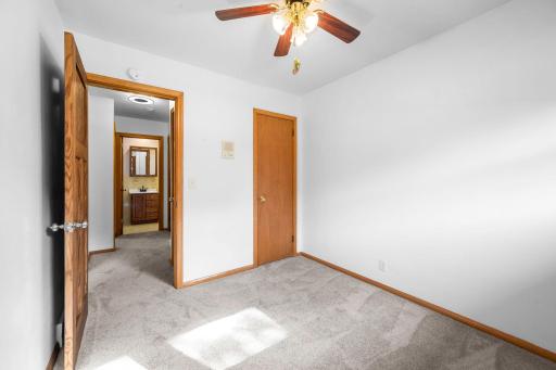 13404 Windyhill Road, Minnetonka, MN 55305