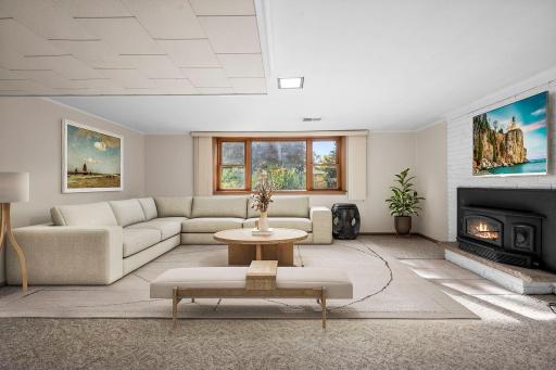 50-web-or-mls-13404 Windyhill Rd-165_Final.jpg