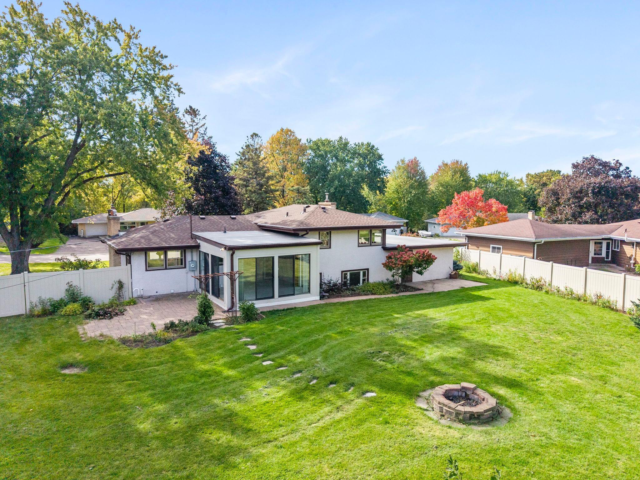 76-web-or-mls-13404 Windyhill Rd-359.jpg