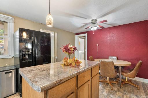 606 4th Avenue NE, Waseca, MN 56093