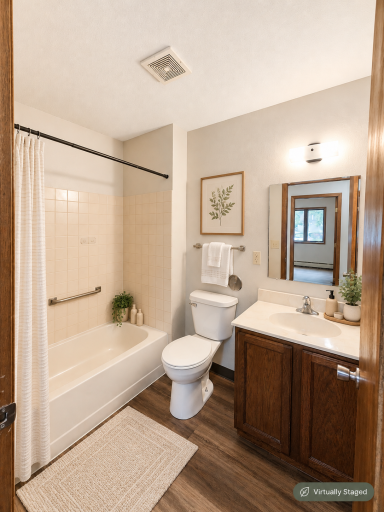 Pheasant Run #2 Bathroom, Virtually Staged.png