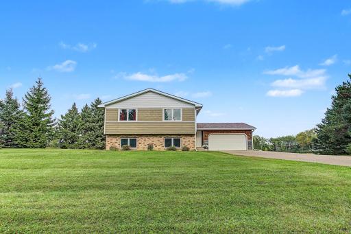 11409 Manning Trail N, Stillwater, MN 55082